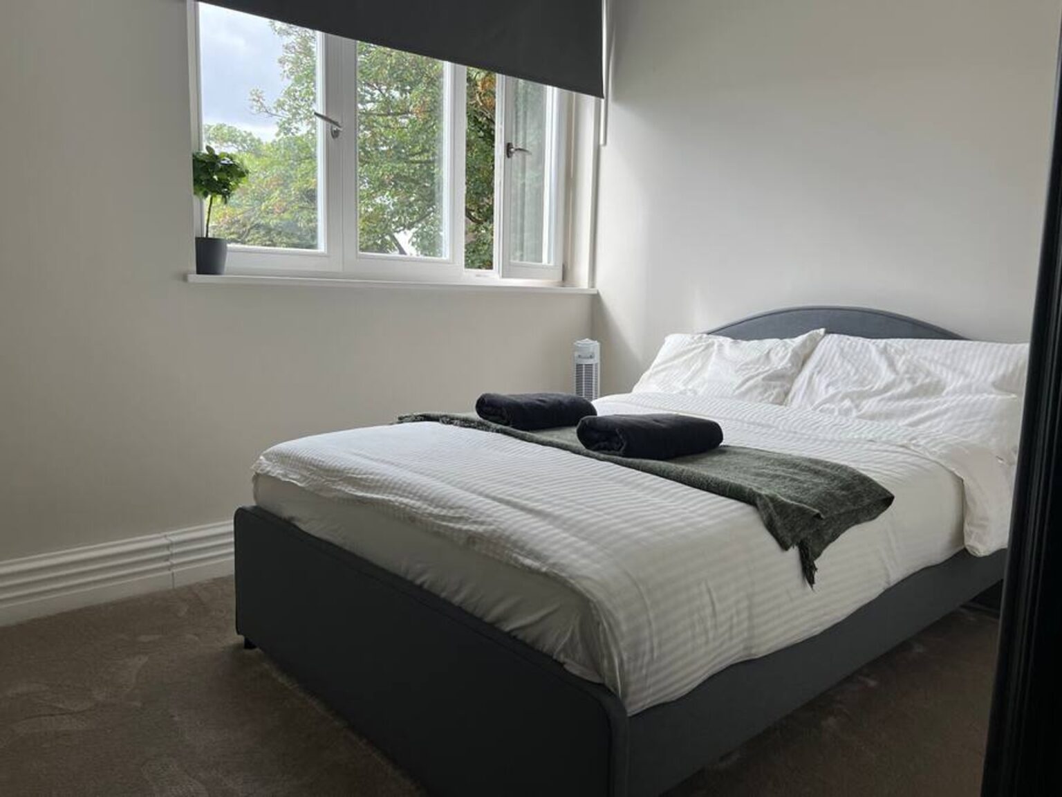 hen bed 1