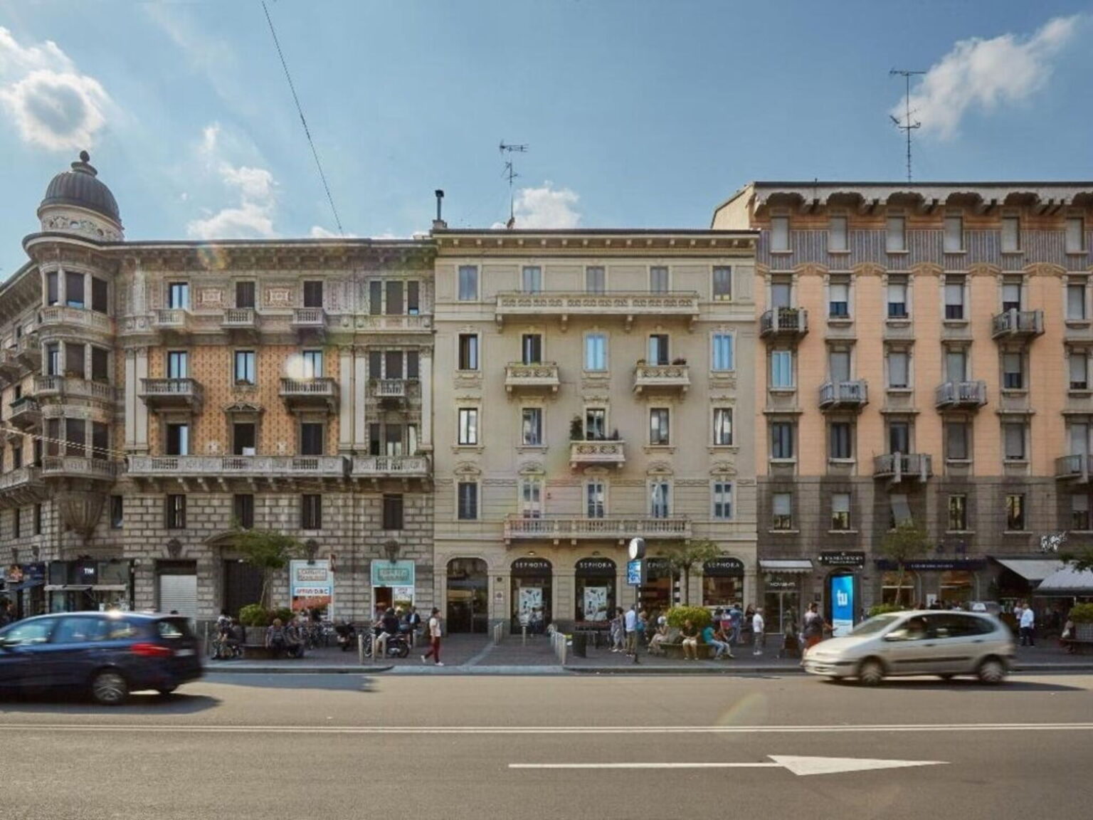 1529308934783 piazza argentina porta venezia