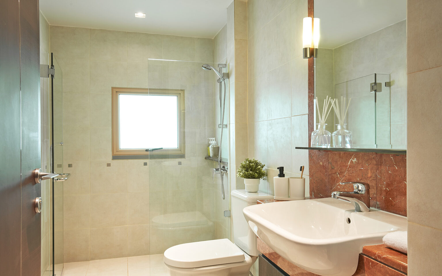 sr singapore somerset bencoolen 2brd bathroom hr 2
