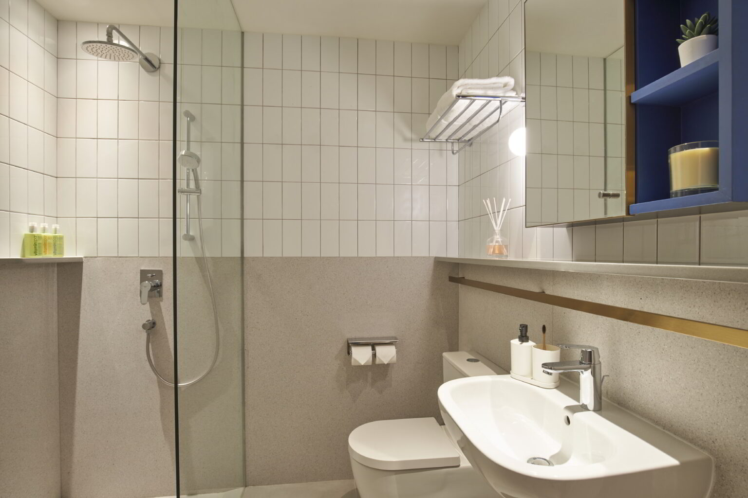 citadines raffles place singapore 2pre master bathroom gallery