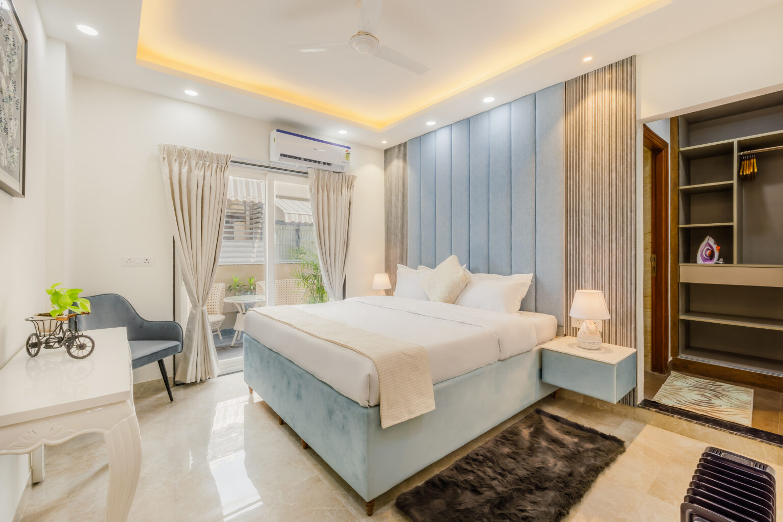 4. bedroom 1