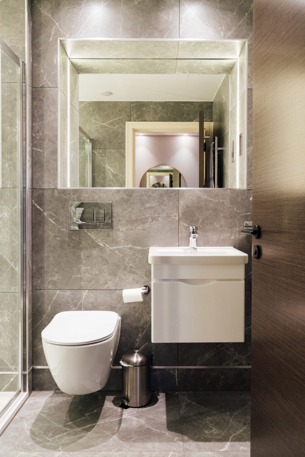 kensington 301 bathroom 6 scaled