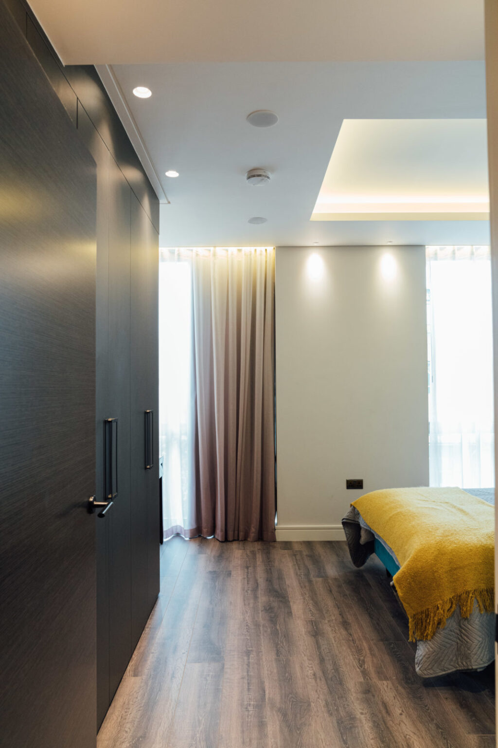 kensington 301 bedroom 2 scaled