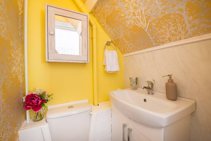 0461a8df eac4 46f9 9c42 a5e0a994541e