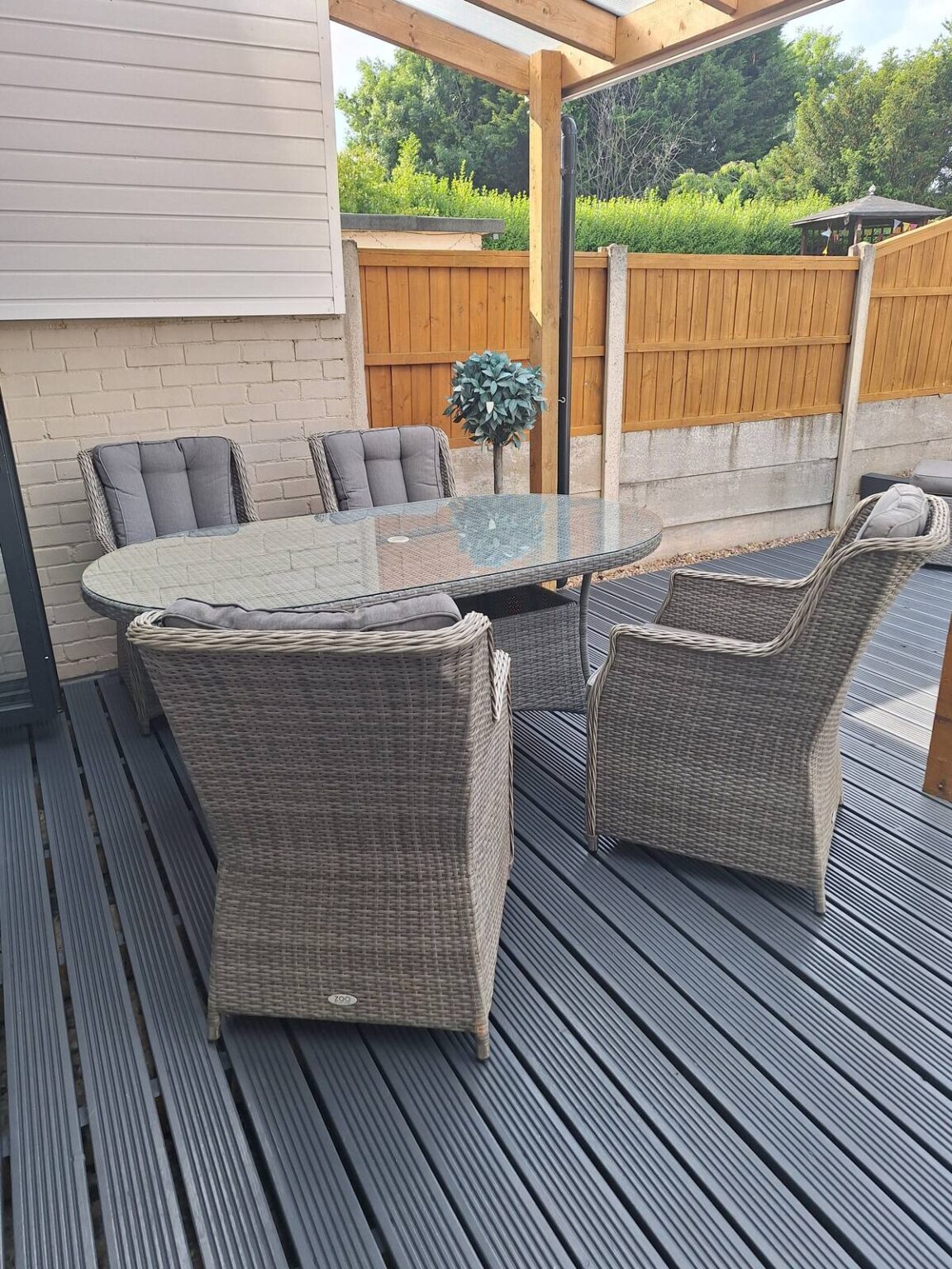 7d1a8c45 6c9f 4611 8353 4ee501385472