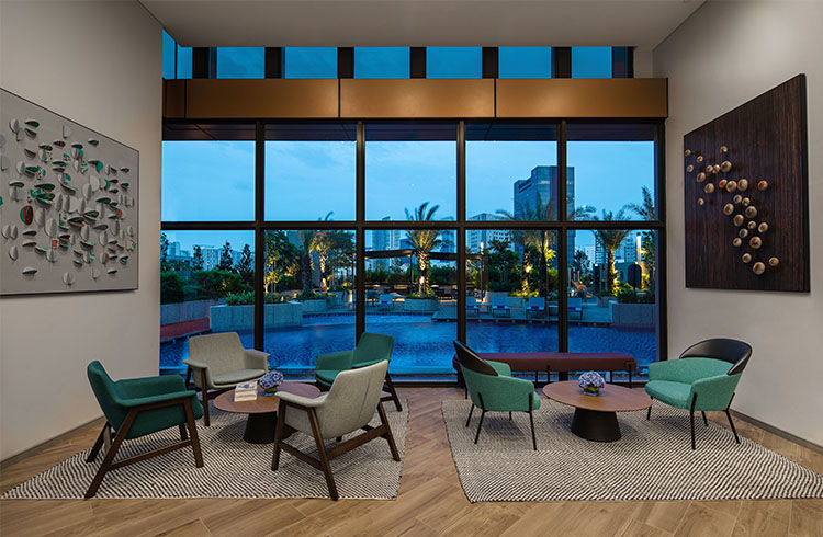 indoor residents lounge 750x490