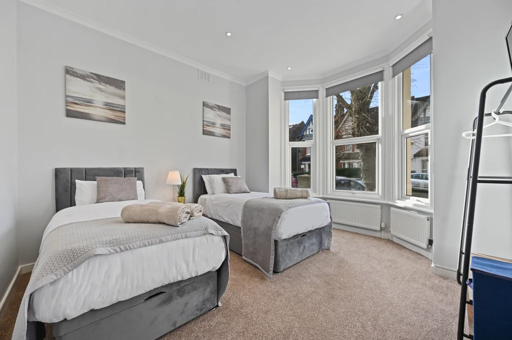 private flat 1 28 boughton road bedroom3 1 1 1 1024x681