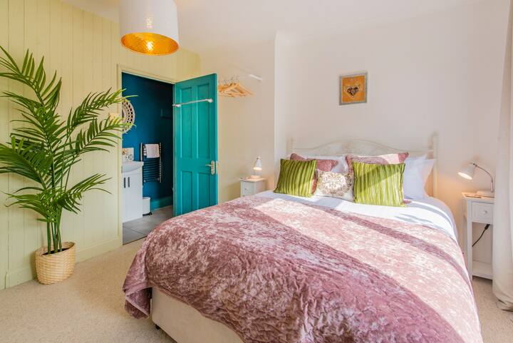 a7acf60d 2bb1 4e7e 916d 91e340707f53