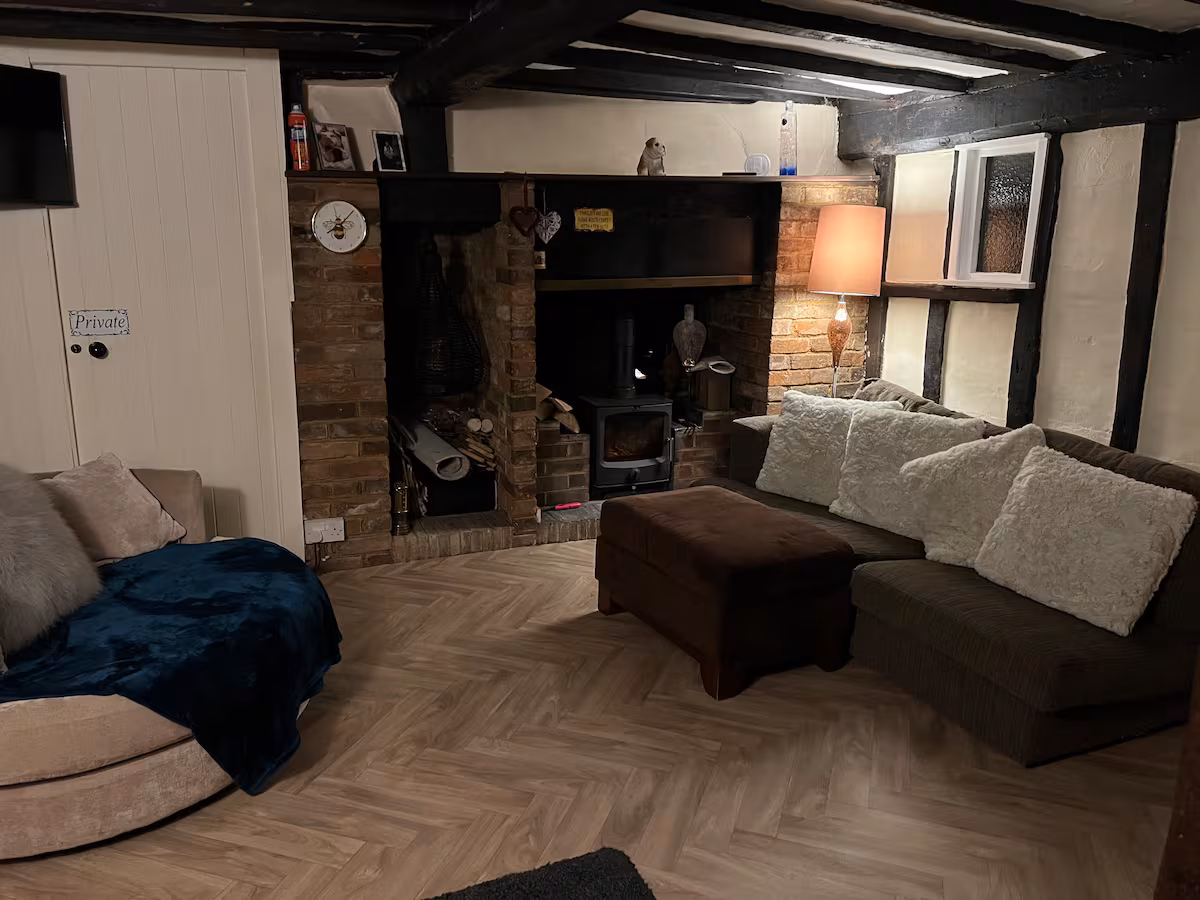 eab1cf13 7482 4181 a426 be9fa3ca79c4.jpeg