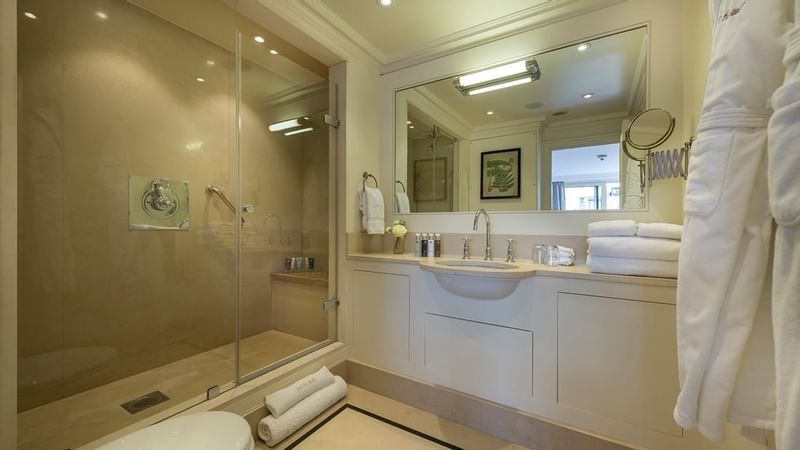 penthouse master bathroom at the capital wide