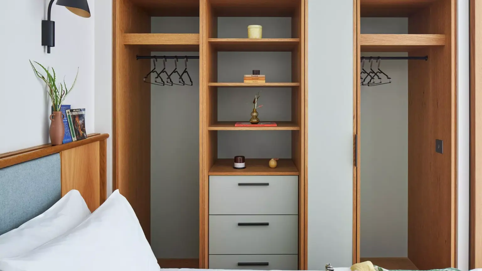 turing locke one bedroom apartment.jpg 2