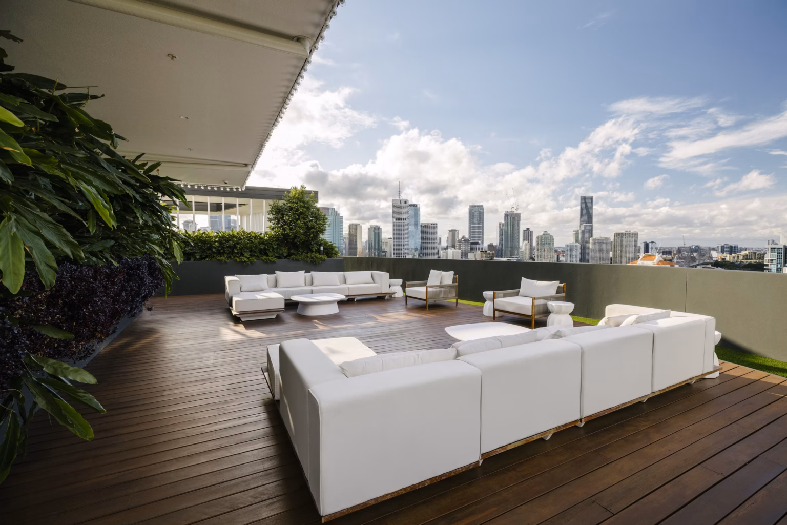 1728609385 kangaroo point apartments kangaroo point brisbane web res 16.jpg
