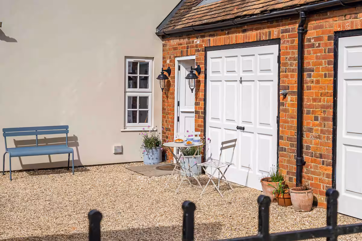 9cebafad d158 4ebe 8f45 74b65404acff.jpg