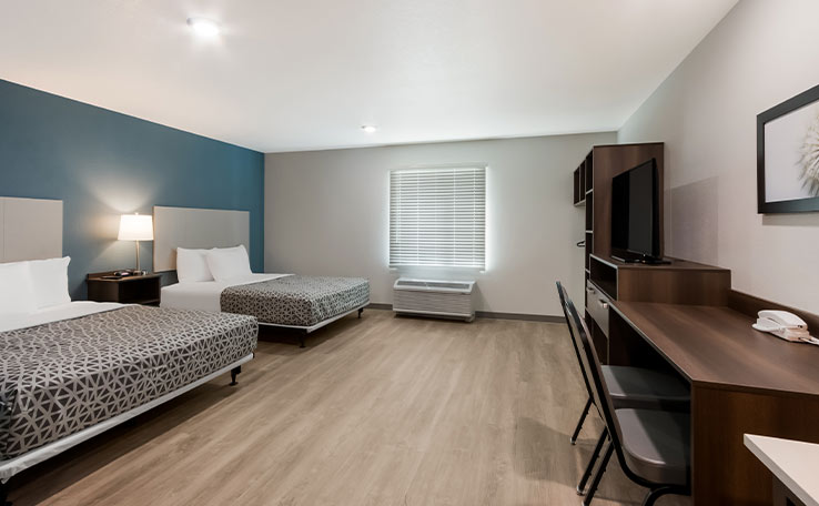 woodspring suites chandlerapt extended stay hotel ada reverse two bed suite 738x456