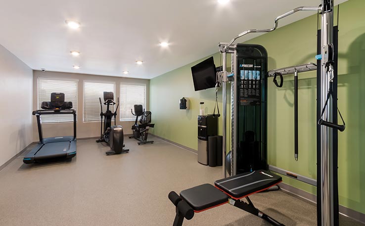 woodspring suites chandlerapt extended stay hotel fitness center 738x456