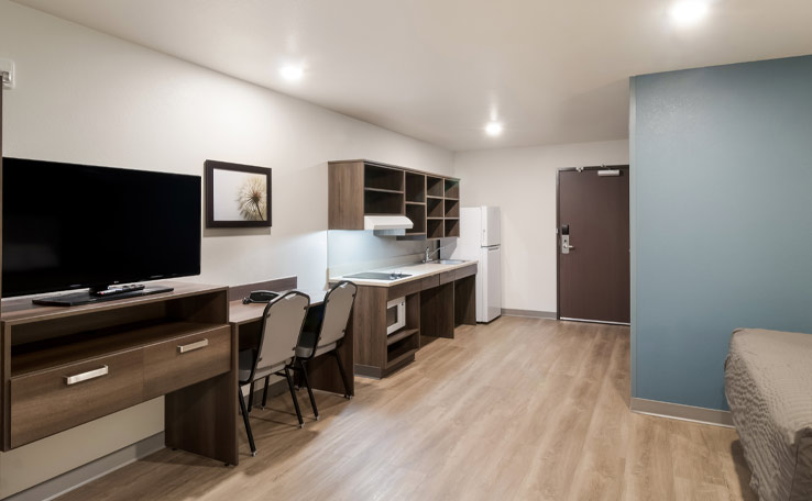 woodspring suites mesa extended stay hotel ada reverse two bed suite 738x456