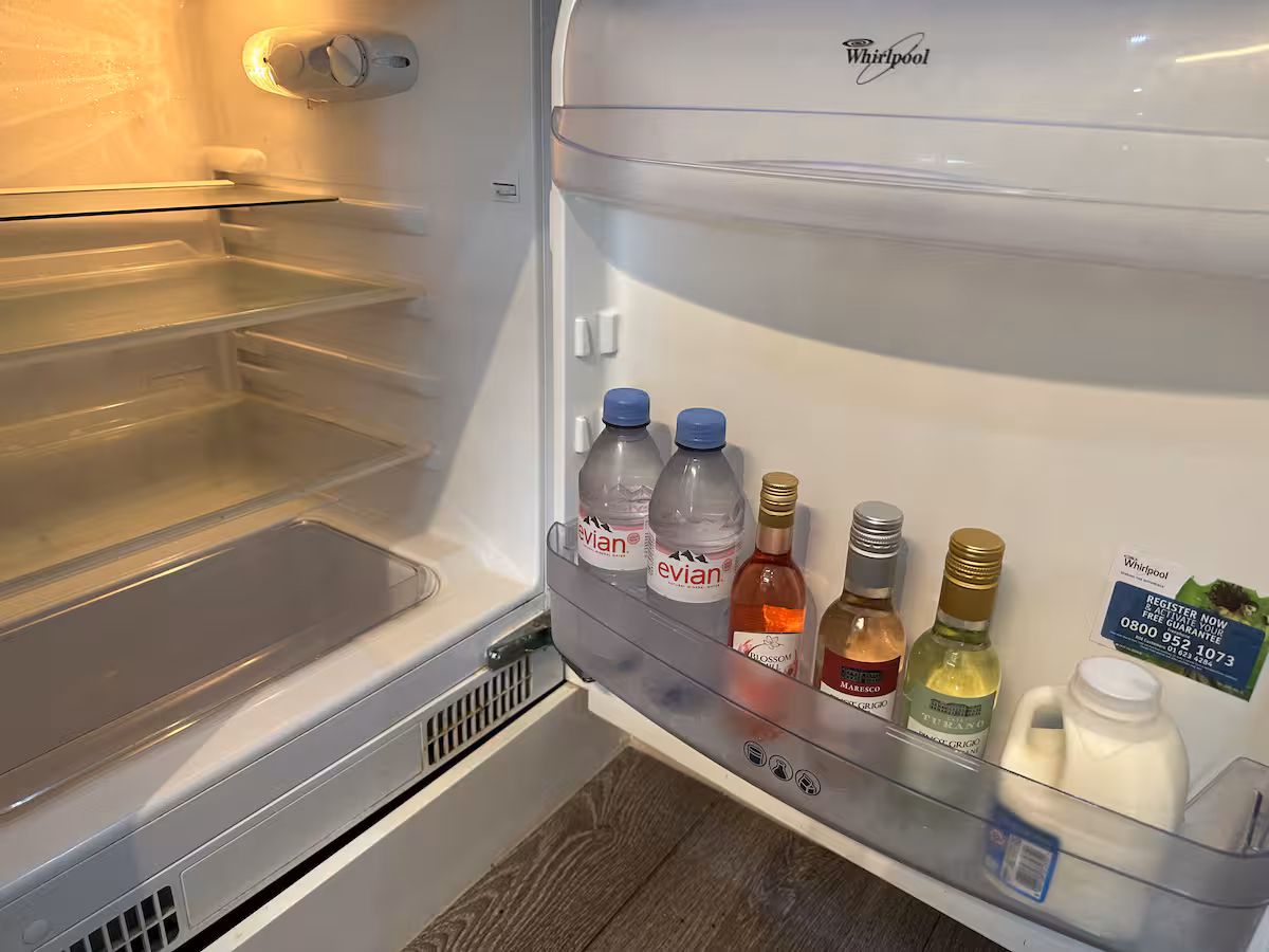 c9e41c43 3078 444c befb ea547ad0c64f.jpeg