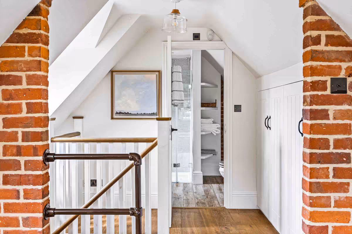 cad8a3f7 9386 496e 92f9 c9e36234ade2.jpg