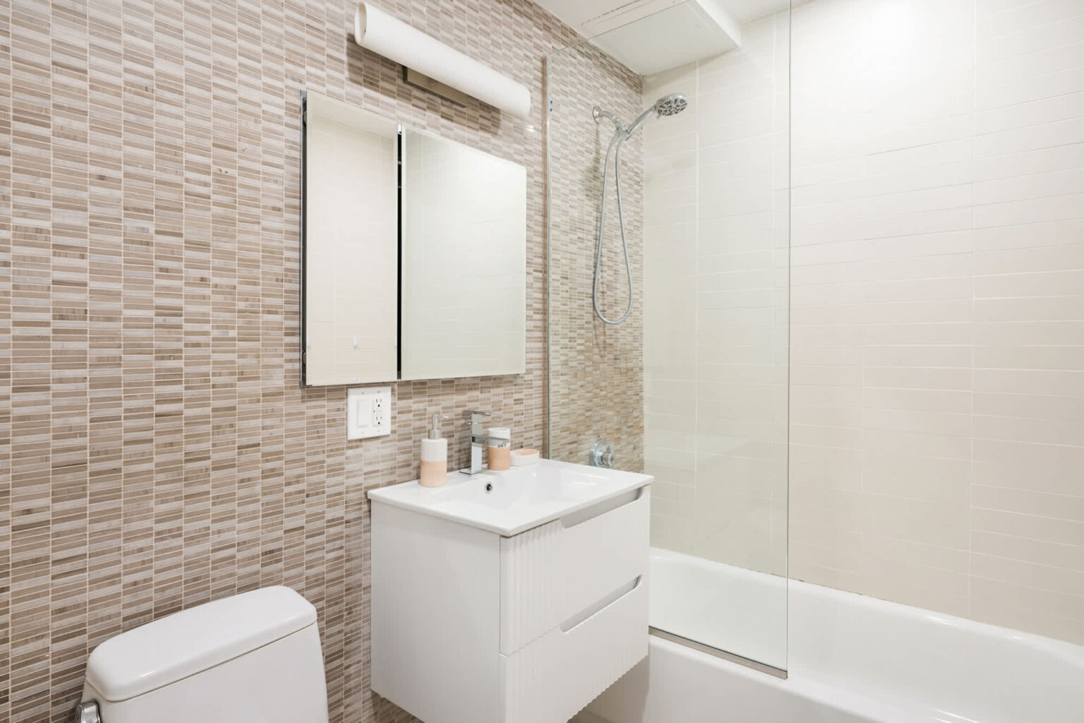 el6c1xv03ni8netvprni