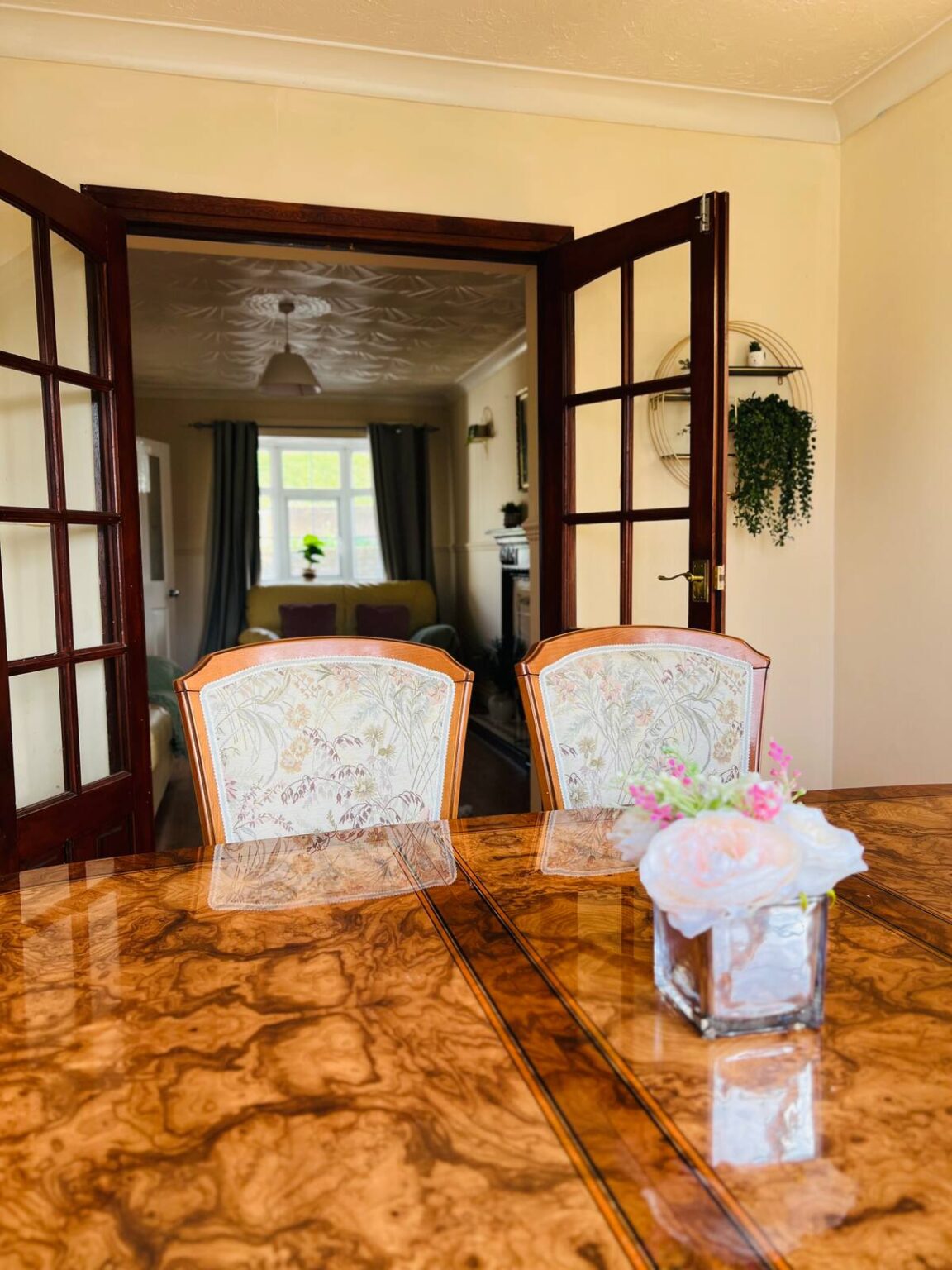 f0f8f6a3 eced 43c9 bb1e 4e534aae2dfb