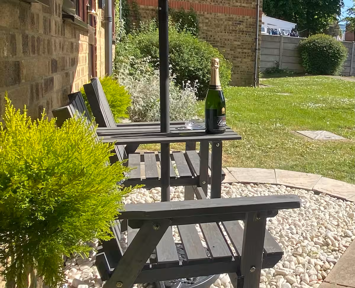 fd5a6e2b d9d4 48ef b202 e048c5b7c830.jpeg