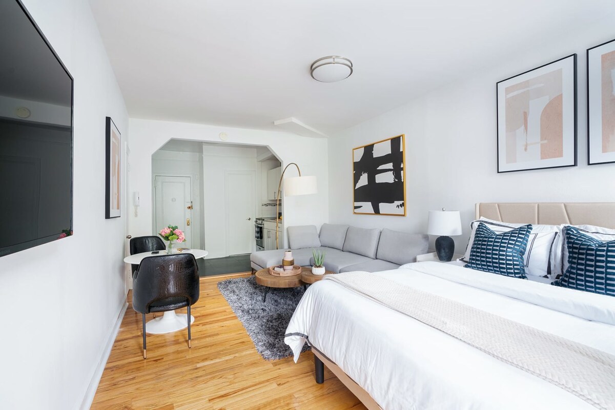 original 909349194222367057 1682715451