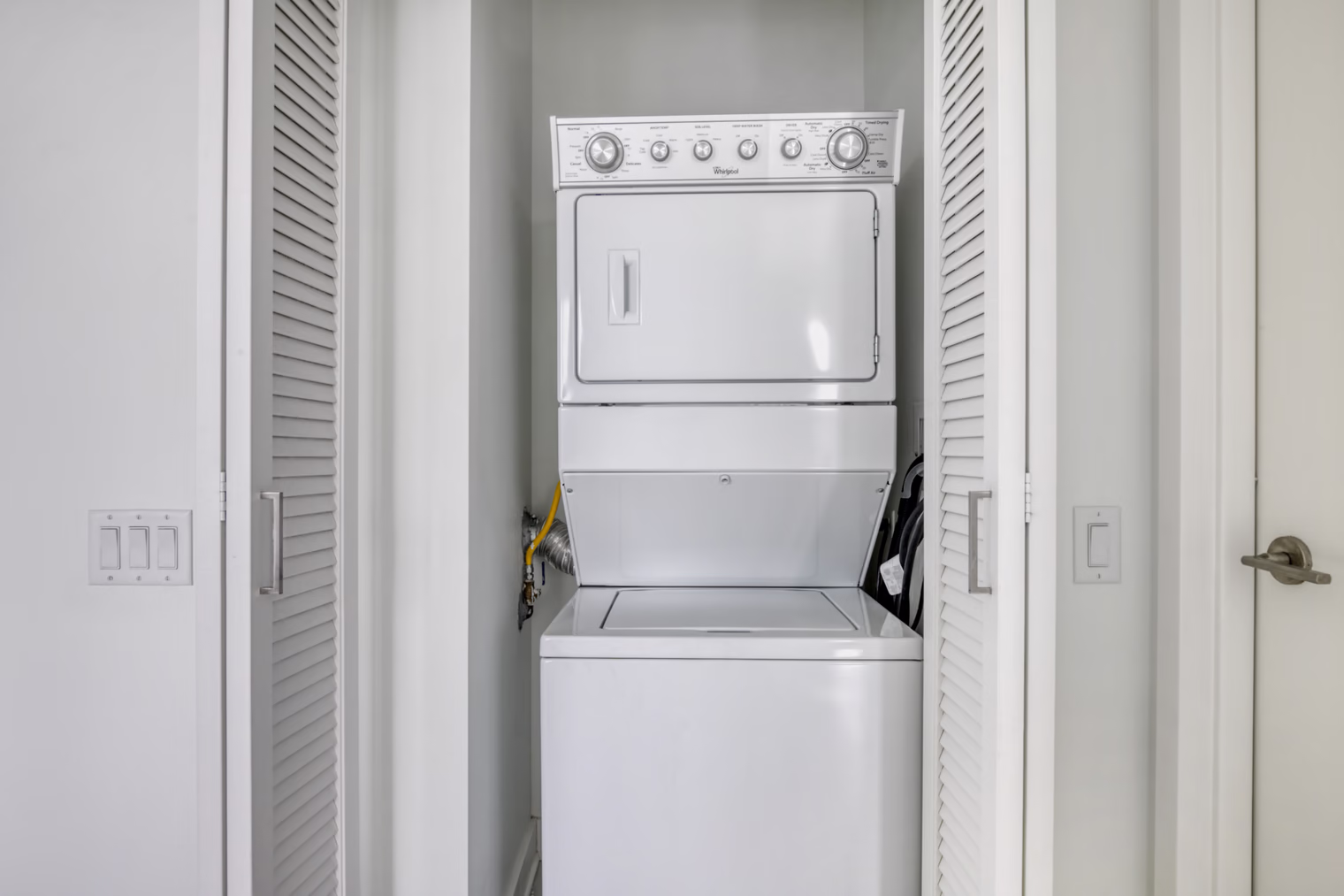 pg18539 o 365a698d fd56 0e78 d302 a1718f104c43.jpg