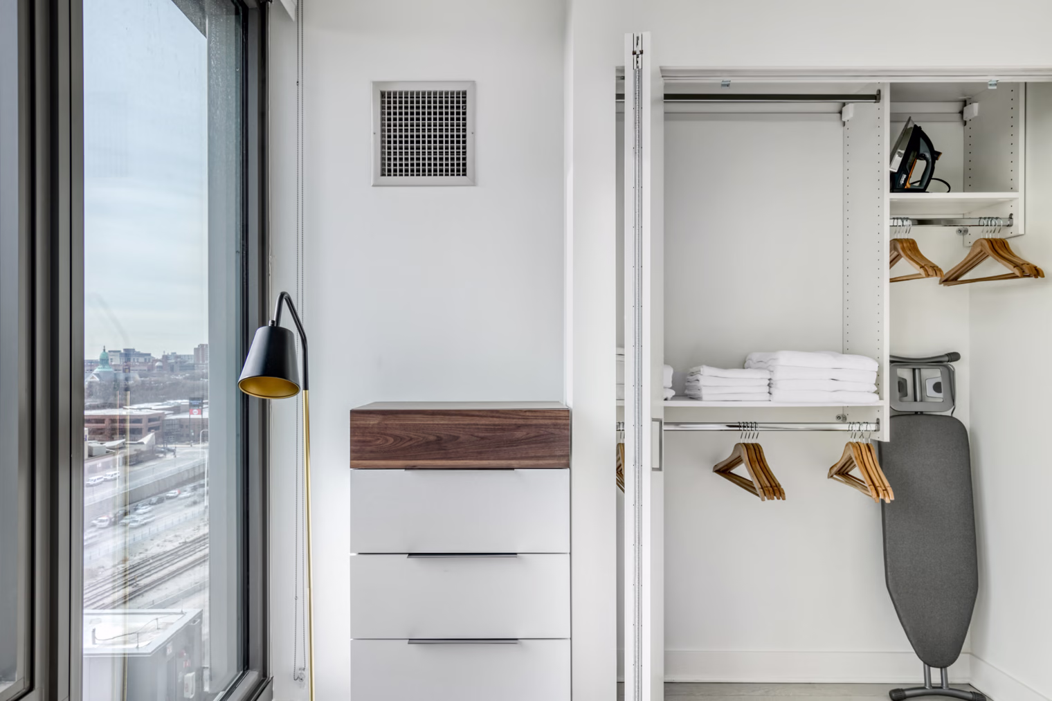 pg18539 o d094bd92 9bbf 07ac f58b d232fca8c8f3.jpg