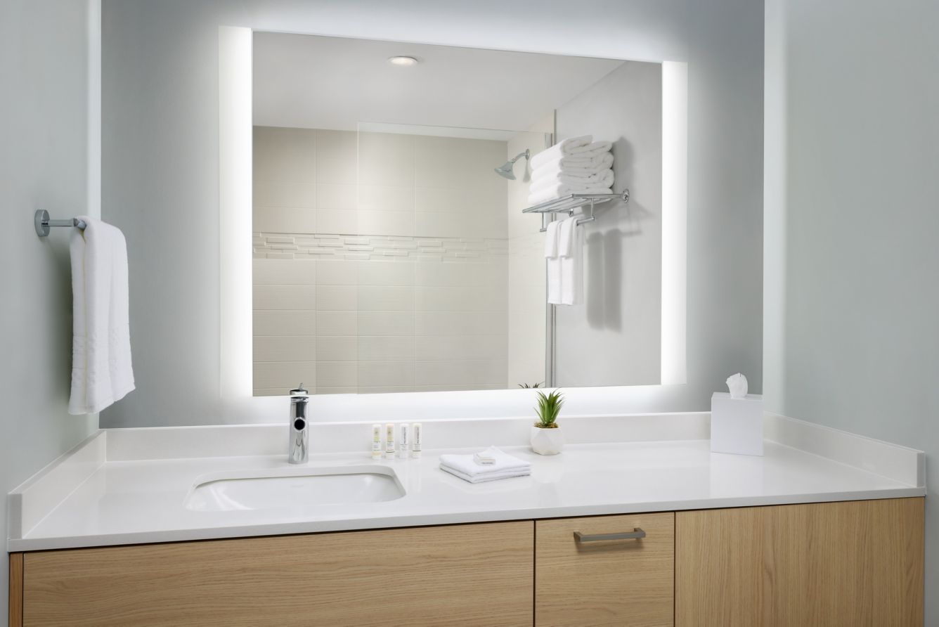 ri sjurv bathroom30703 71360 classic hor