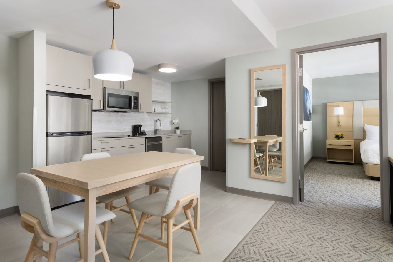 ri sjurv king suite 25037 06871 classic hor