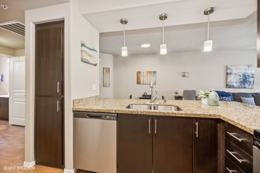 11 3250 s arizona avenue web 2