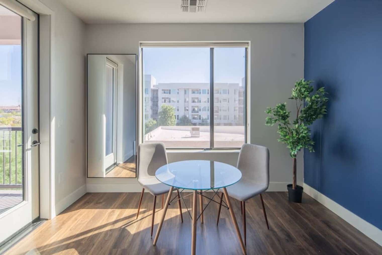 26d807a2 43e8 46 xg602