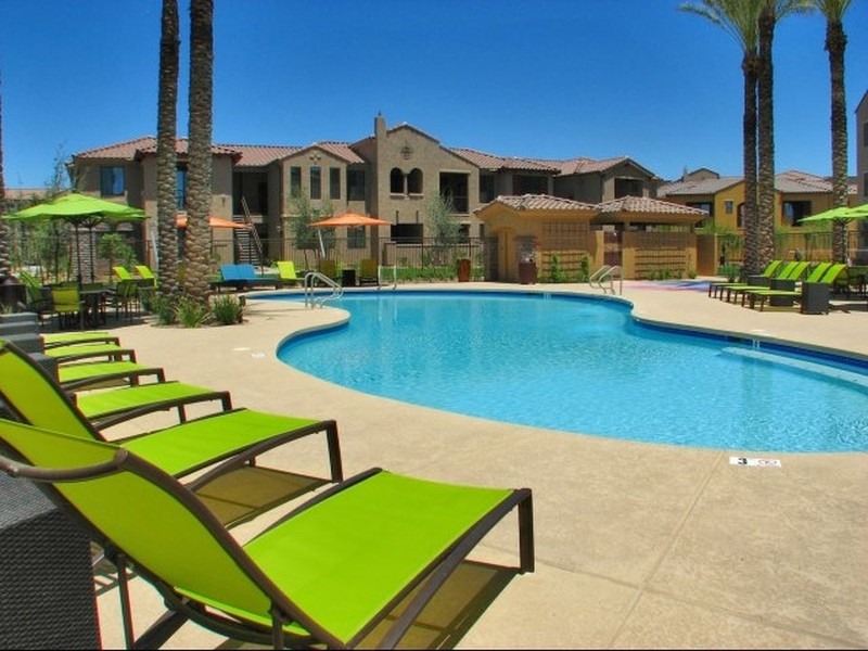 32 3250 s arizona avenue web