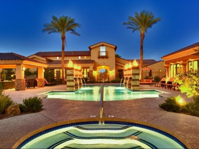 36 3250 s arizona avenue web