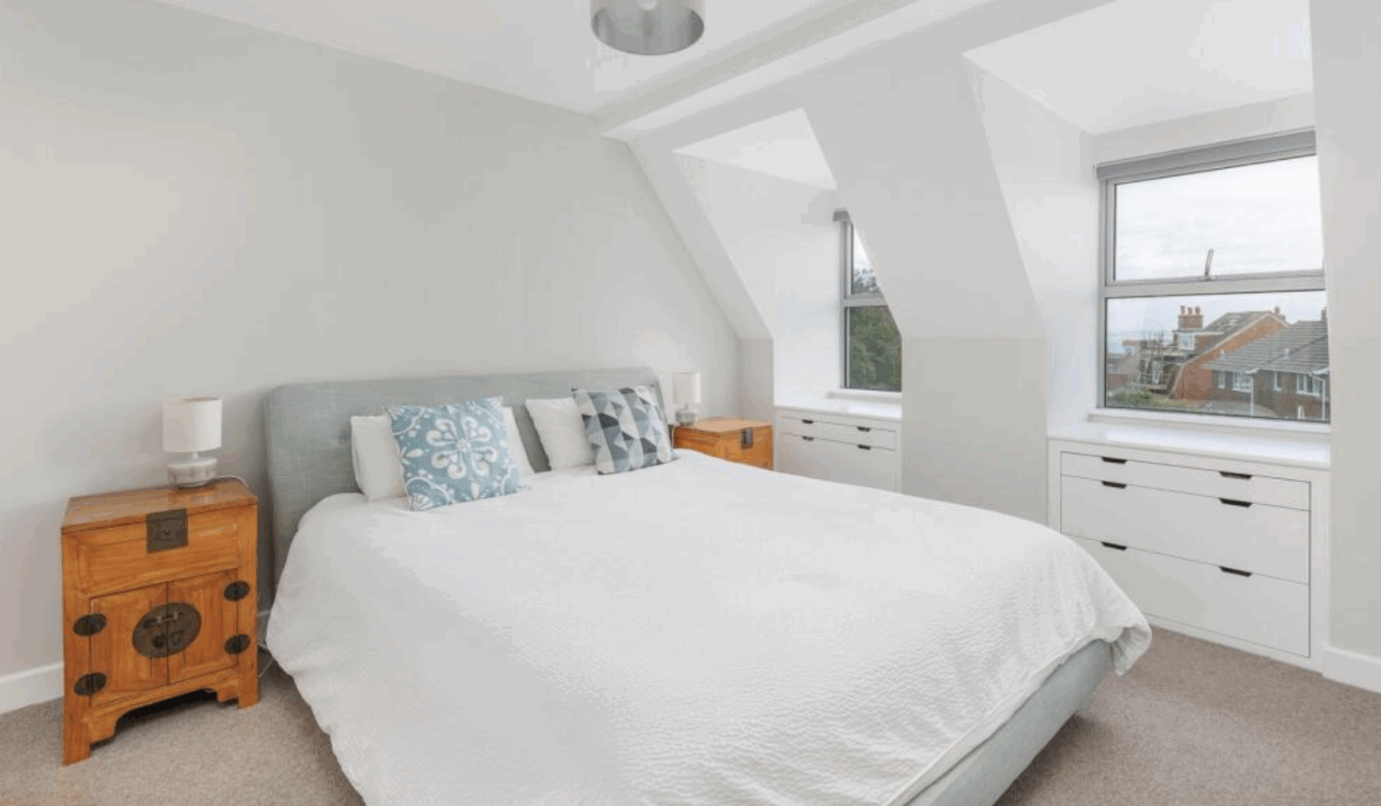 screenshot 2025 11 06 at 09.38.44