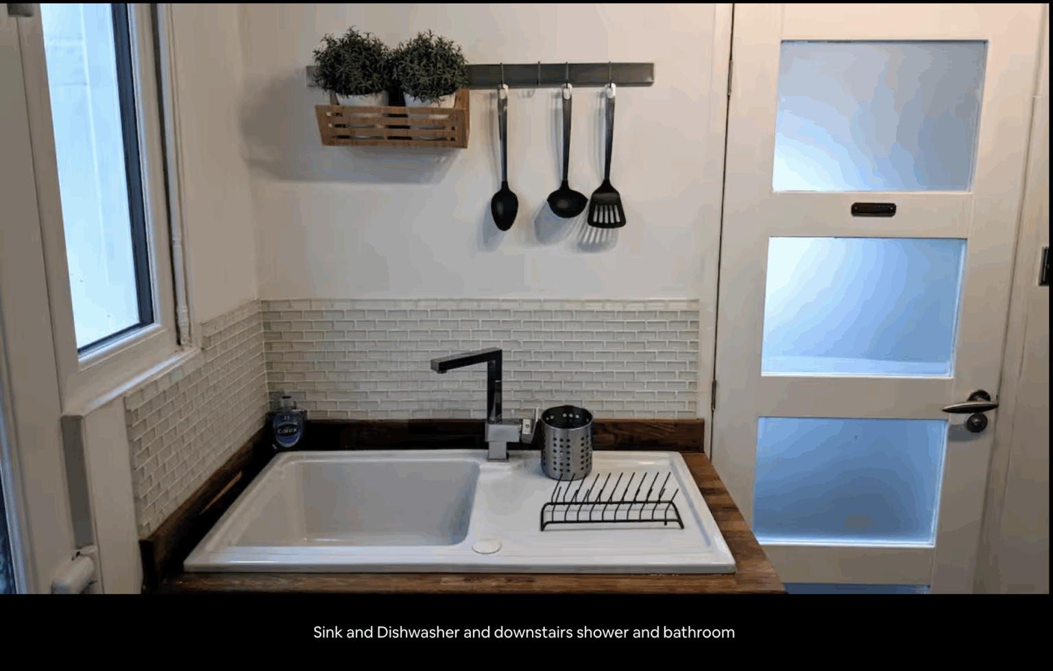 screenshot 2025 11 06 at 17.01.45