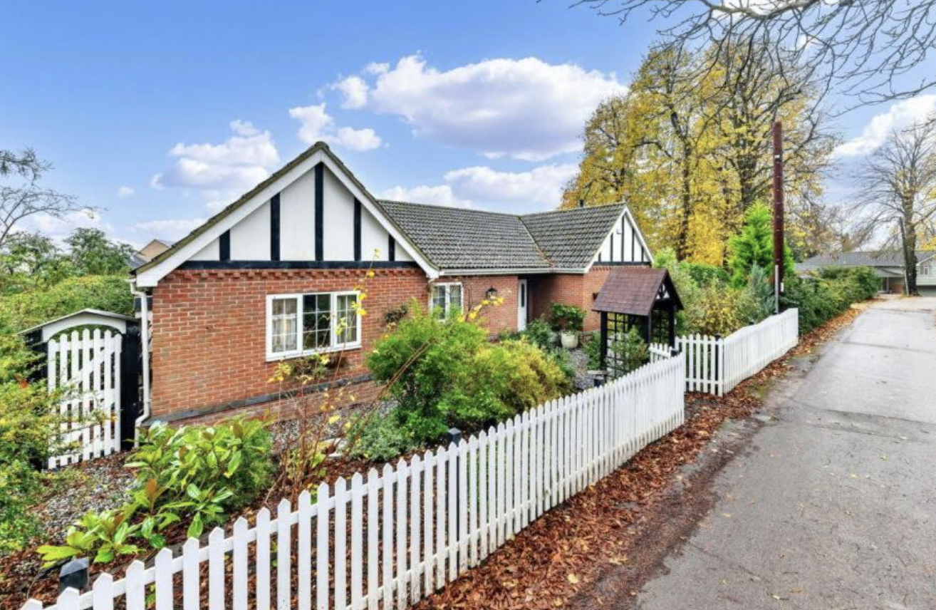 screenshot 2025 11 13 at 11.44.54