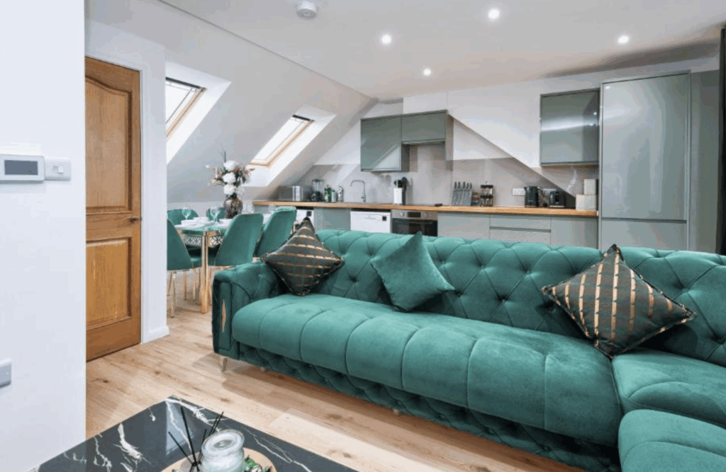 screenshot 2025 11 13 at 14.18.05