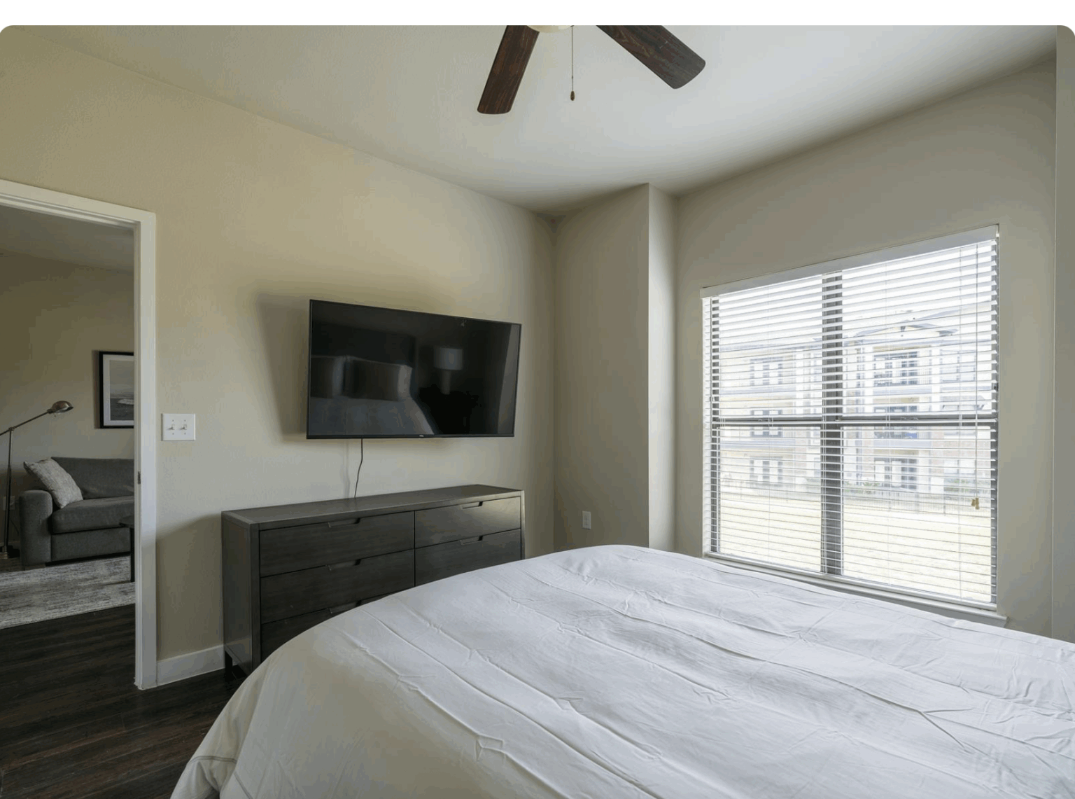 screenshot 2025 11 19 at 19.00.12