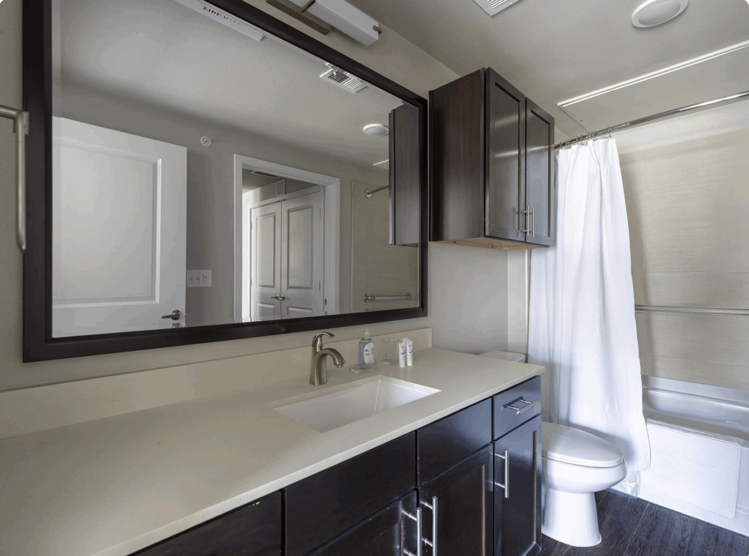 screenshot 2025 11 19 at 19.00.18