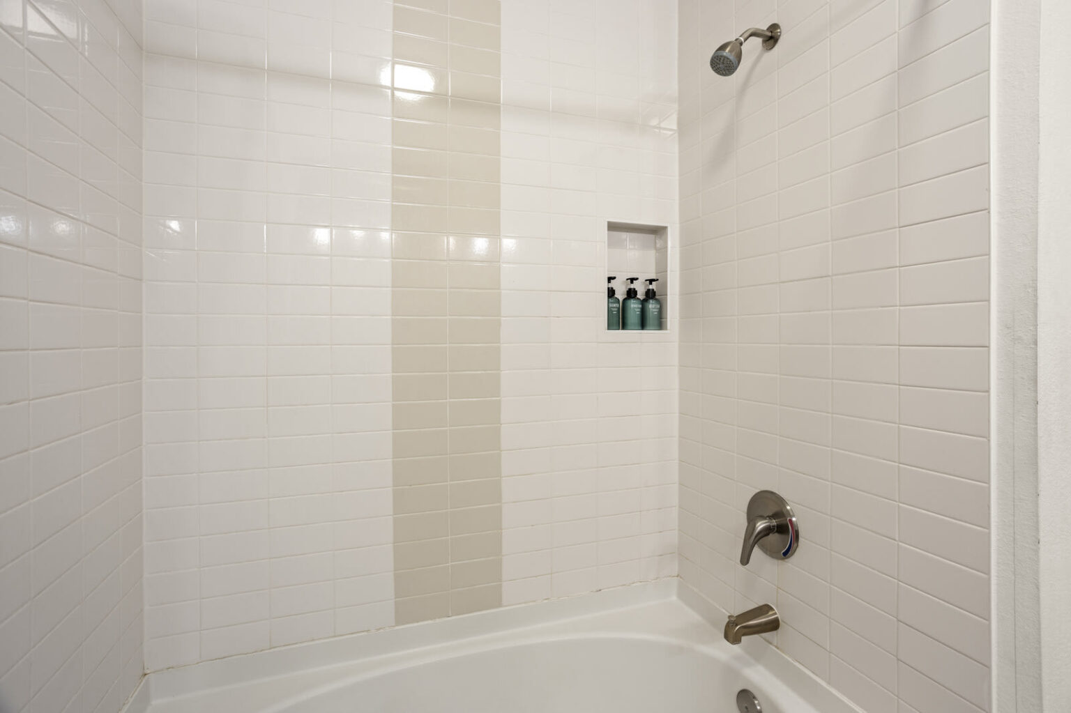 ca798c40 439e 11ef b56a 8d8e2bfbccb5