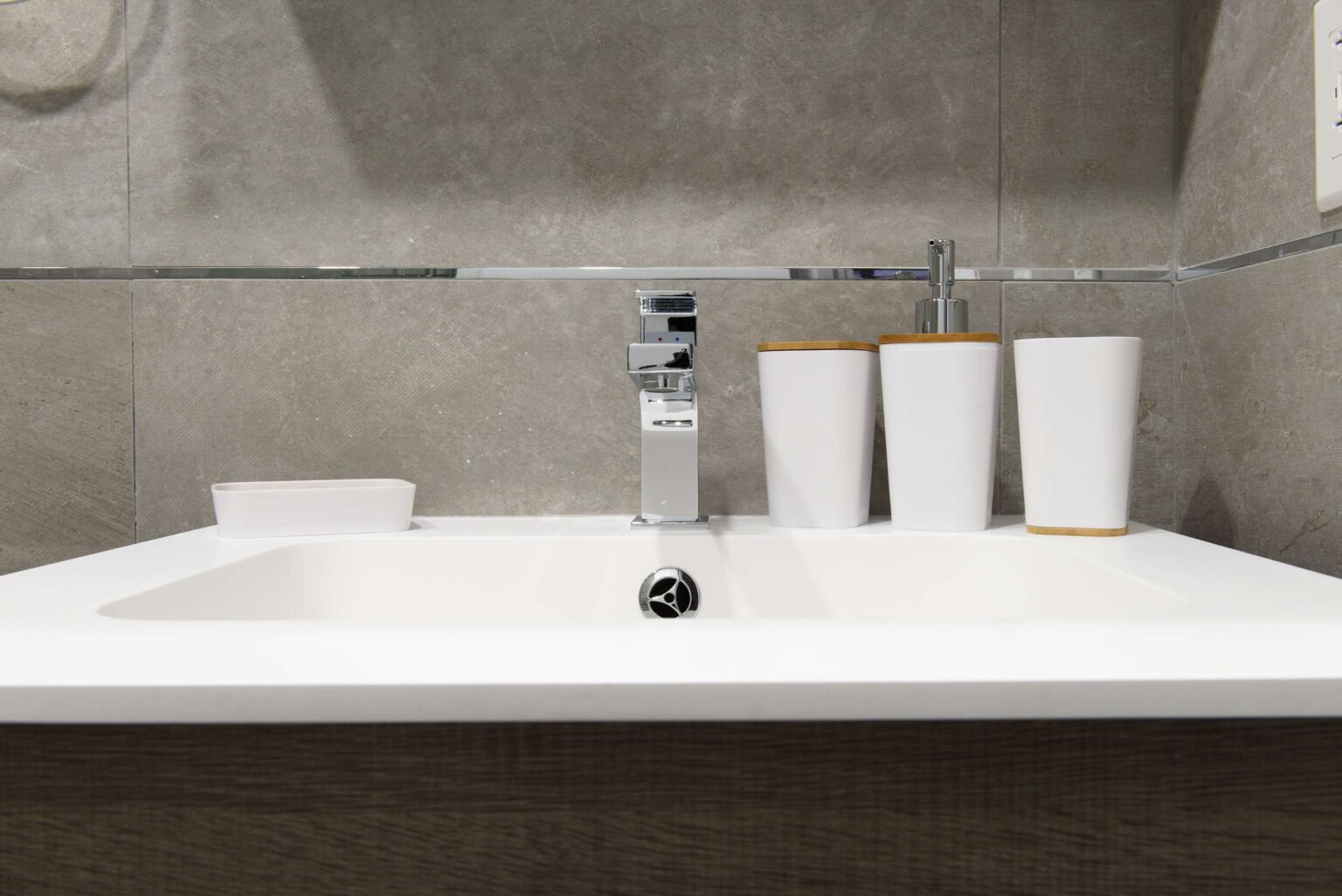 dmrhu3bpanduxdlapdtb