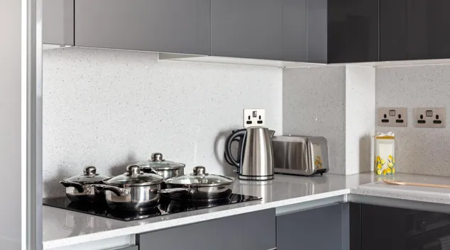 image 5e96ef1a3a6e73 27721194.jpg