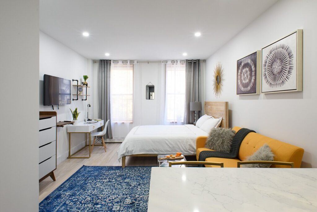 original 695587837737576376 1472218911