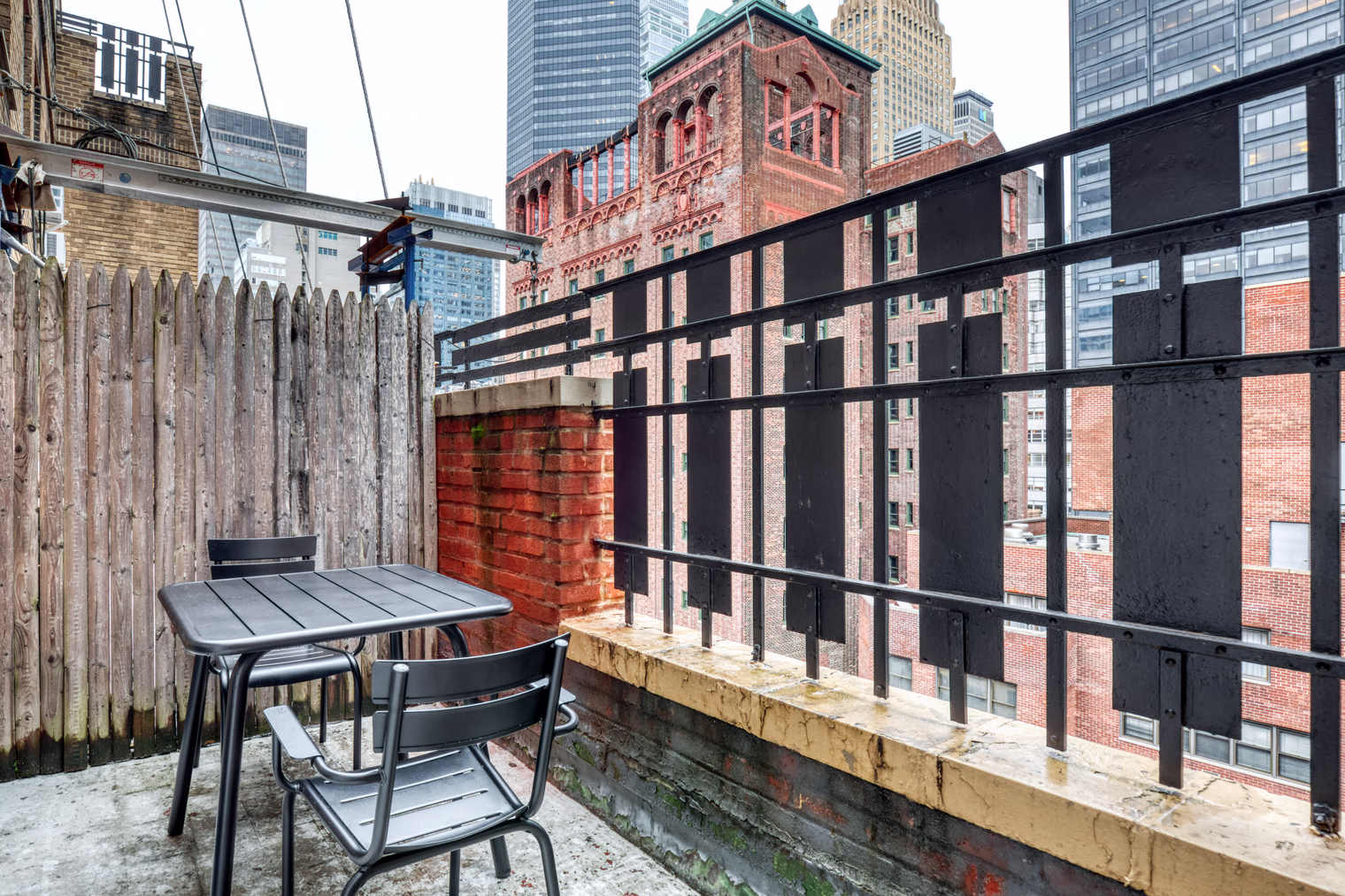 pg28726 o 4eb4c24a 12a3 2a7b 615a e826e2138c1e.jpg