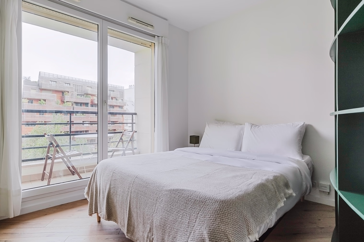 pg52197 o 66245fe7 63a9 4c36 b037 f5350f4fc0e6