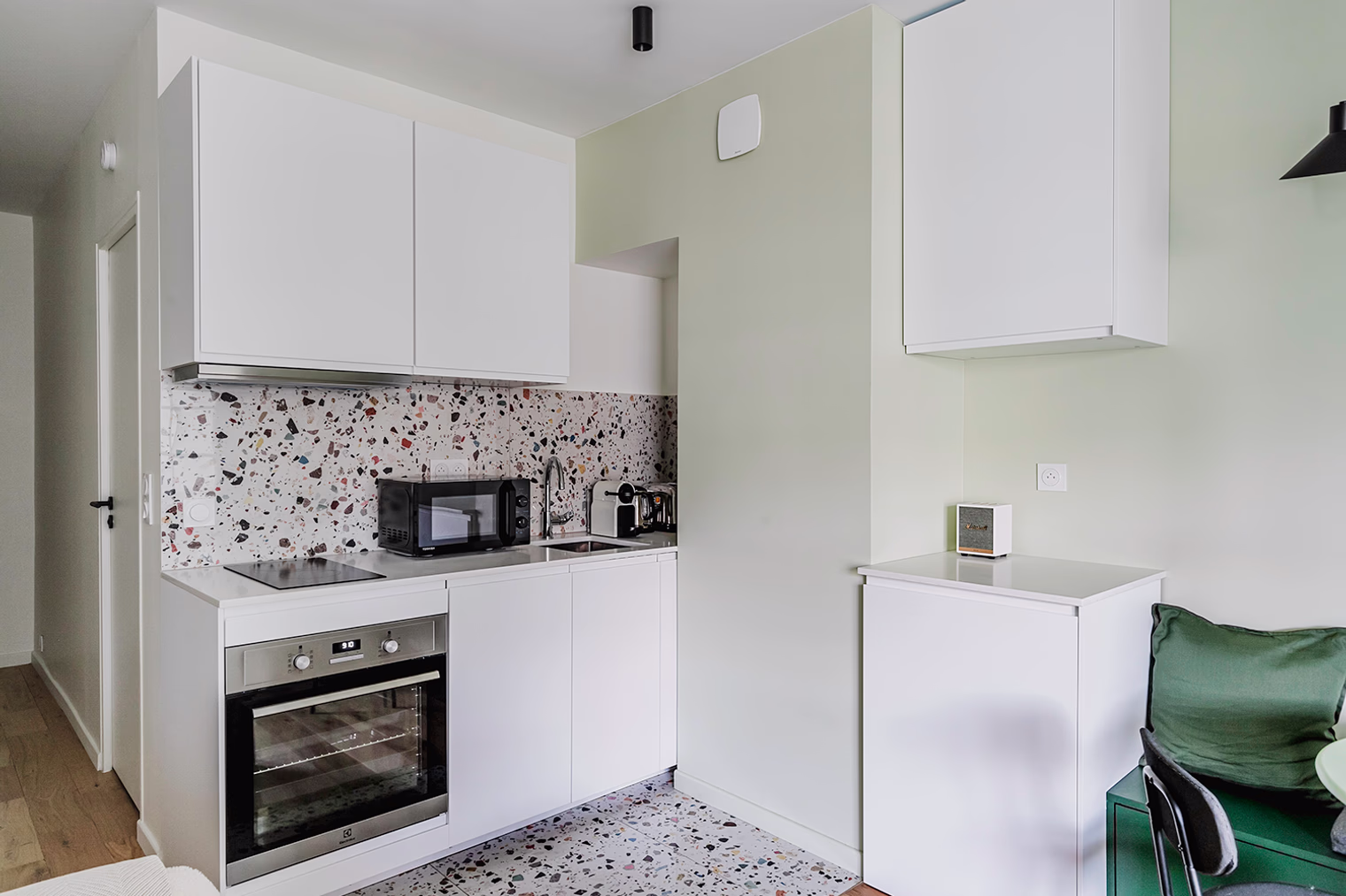 pg52197 o 7c3608f9 fbc6 4180 9bb2 ecfd7d8ef608