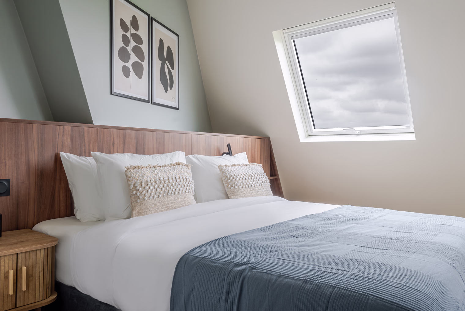 pg67422 o ac9ee2ec d8b7 48cf b0f8 7f241f094e6f