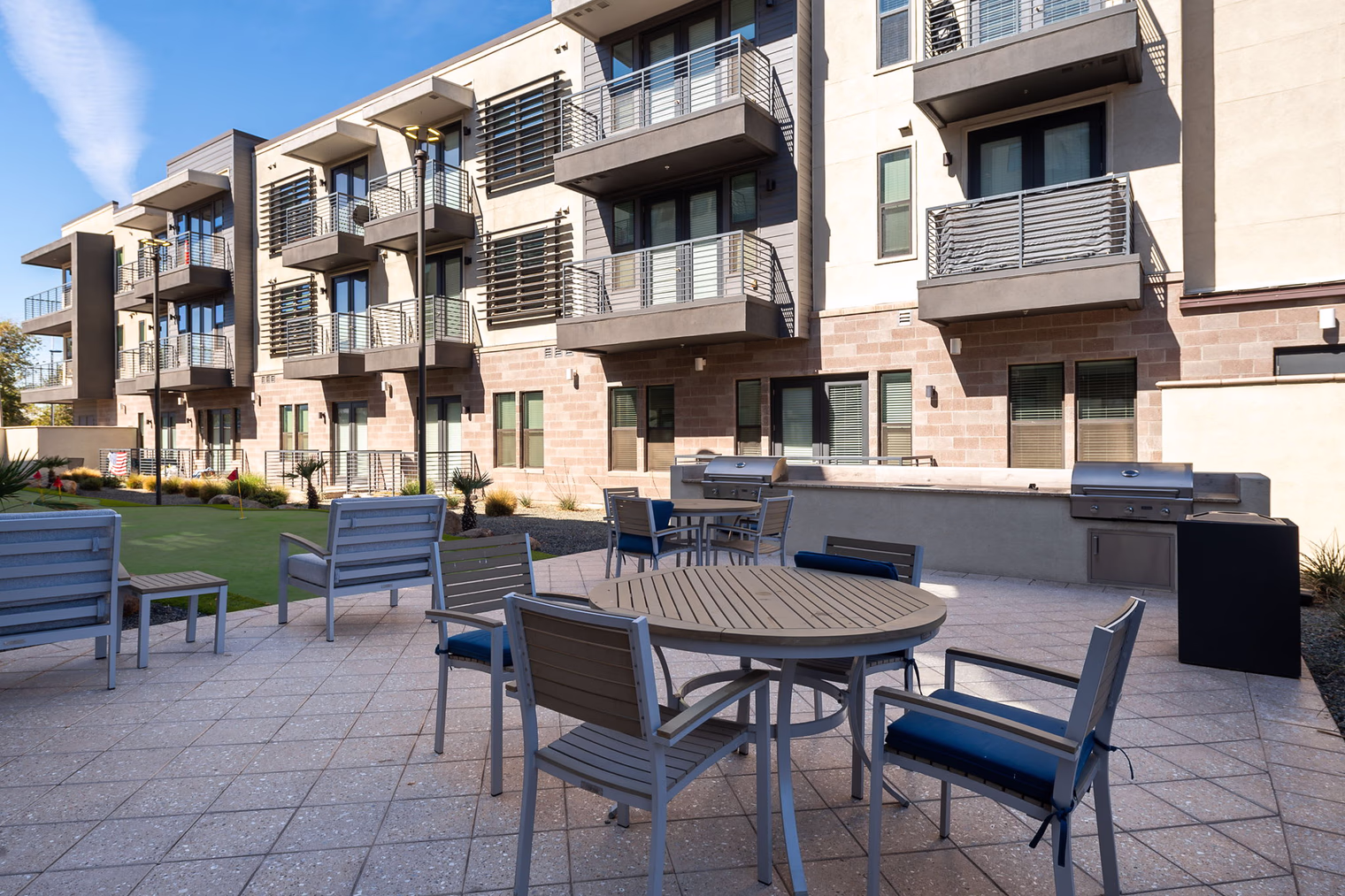 yias9e7k6hmbsy4np1ry