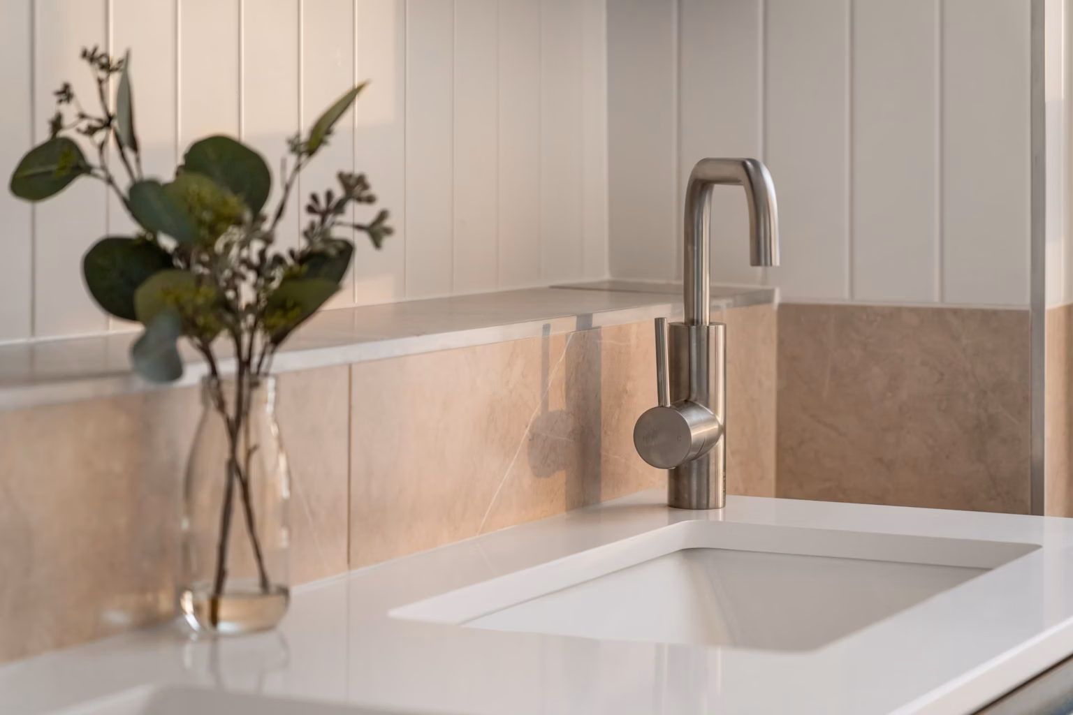 1691716081 urban rest north sydney three bedroom penthouse apartment web res 14.jpg